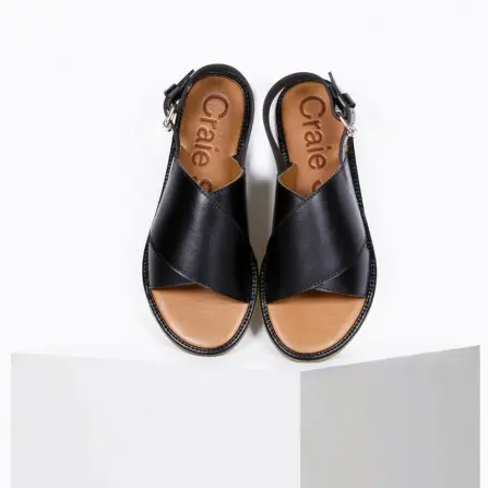 sandale-craie-studio-soul-noir (1).webp