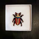 BROCHE TISSEE 