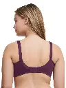 C16B10-0DM_F75_EVERY-CURVE_ECOM_CROP_WEB_WH_BK.webp
