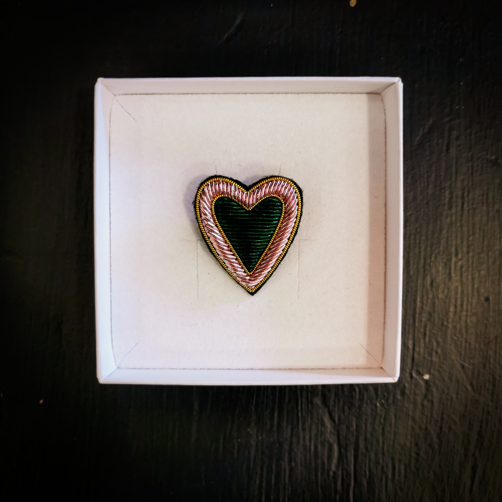 BROCHE PETITE TISSEE