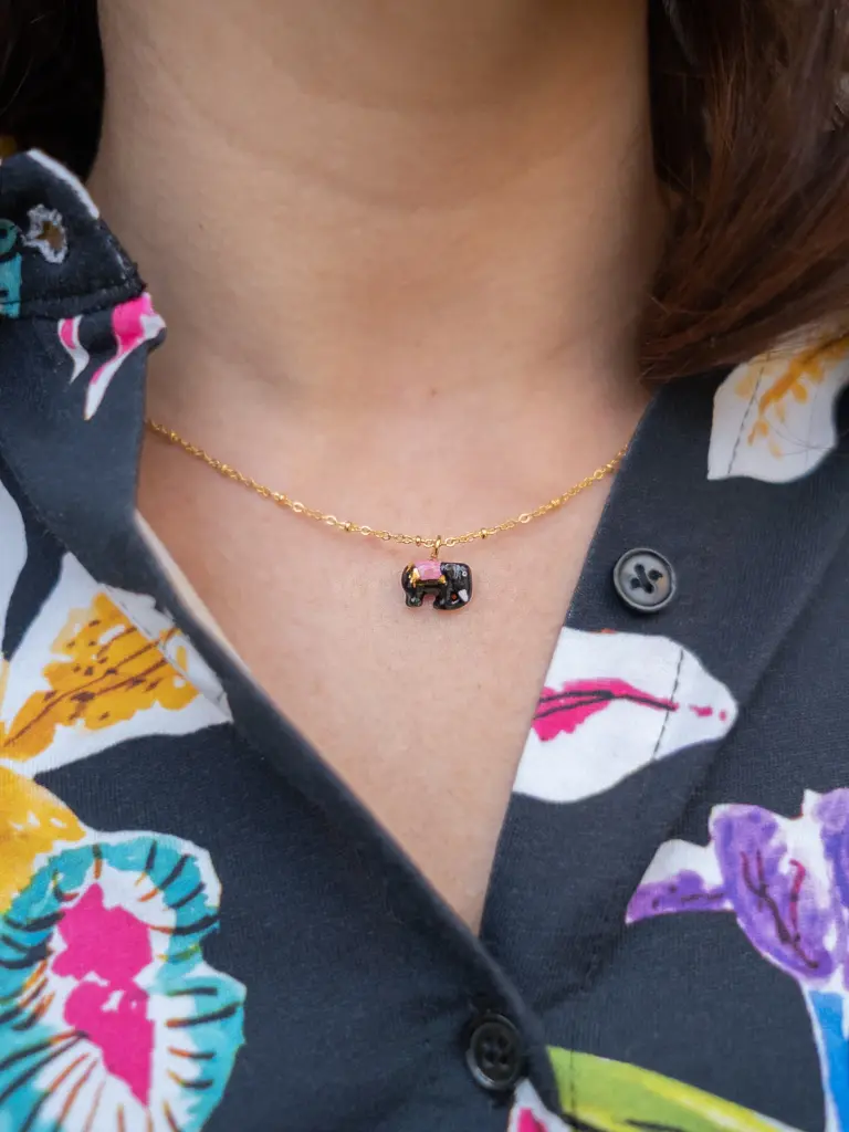 collier-elephant-d-asie_d179fee6-2637-4127-8aae-4bef93fb93c3.webp