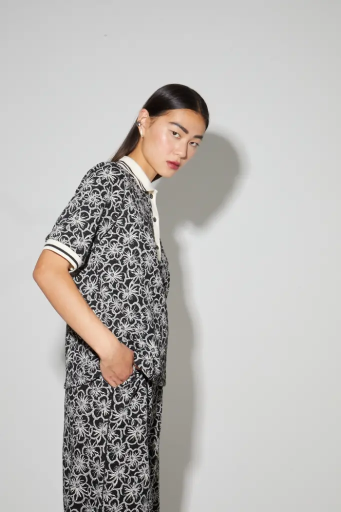 t-shirt-polo-panama-flower (1).webp