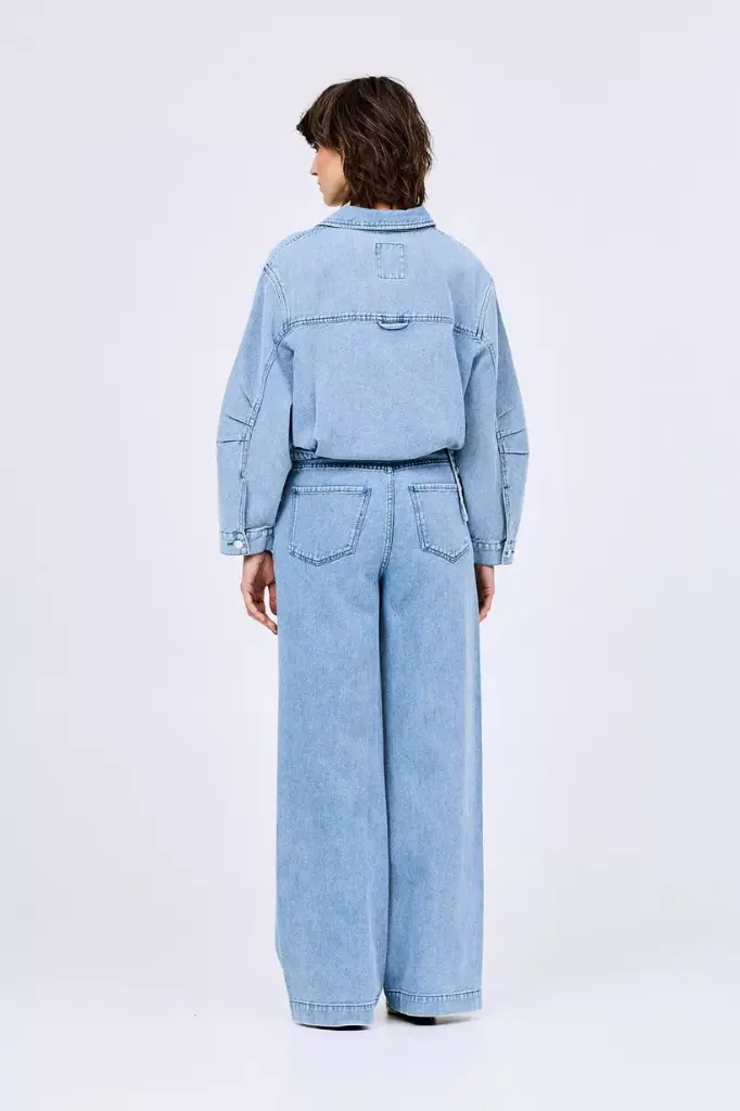 crowd-jeansjas (1).webp