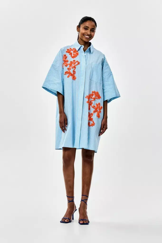 dimply-korte jurk (2).webp