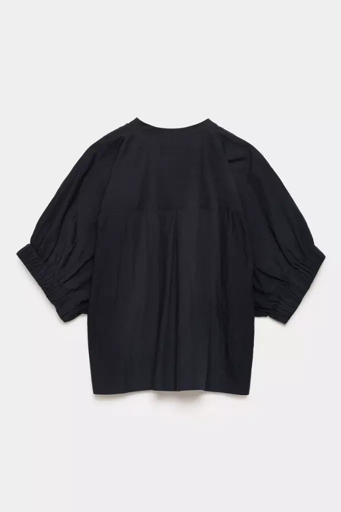 sindero-blouse korte mouwen (4).webp