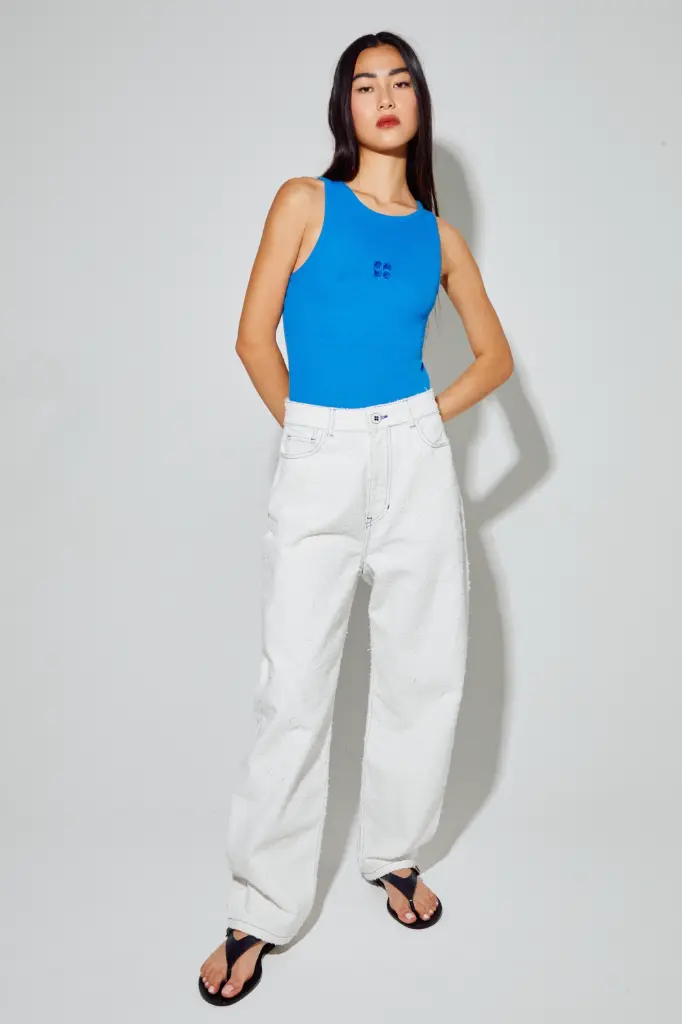 roxy-balloon-fit-used-white.webp