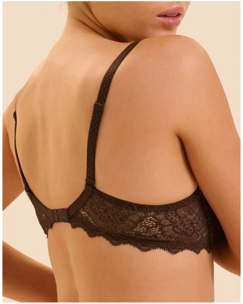 soutien-gorge-spacer-décolleté-plongeant-simone-pérèle-caresse-cacao (2).webp