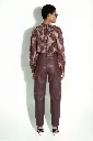 pantalon-raya-leather-bordeaux (6).webp