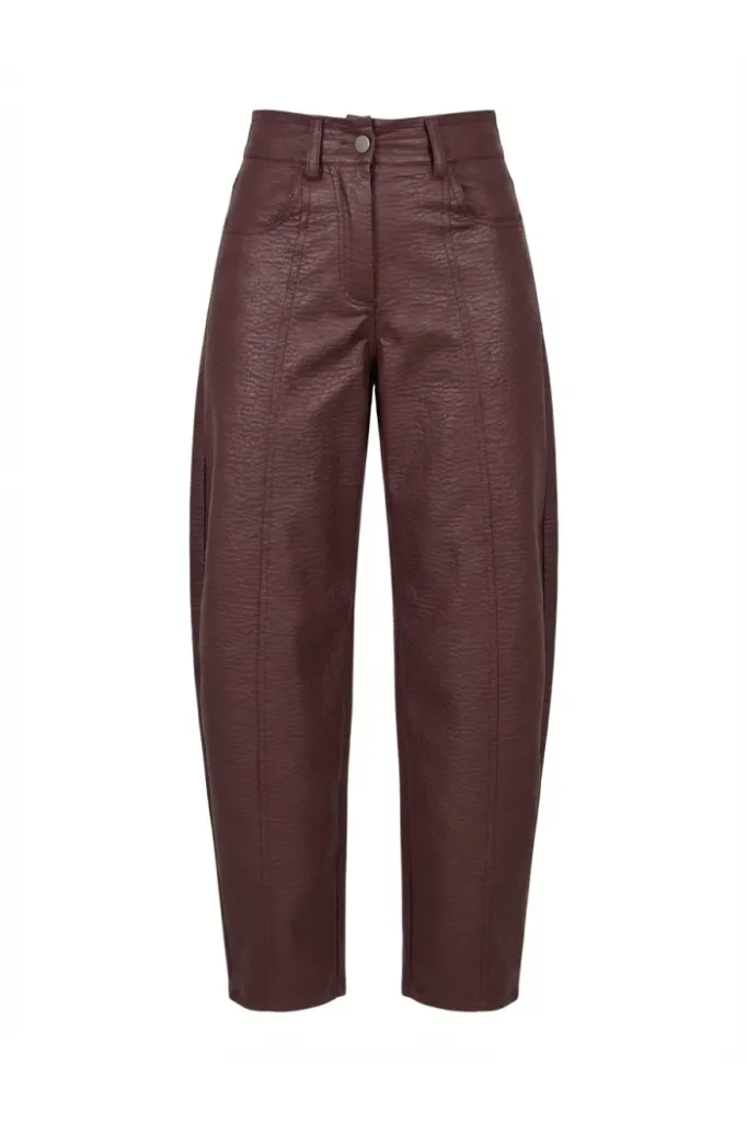 pantalon-raya-leather-bordeaux (5).webp