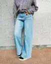 JEANS AURA