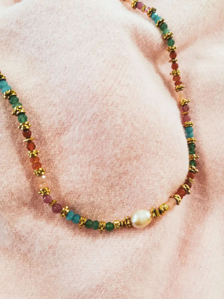 COLLIER LOLI