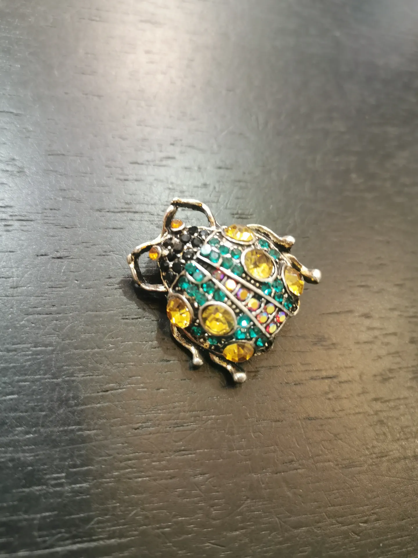BROCHE COCCINELLE