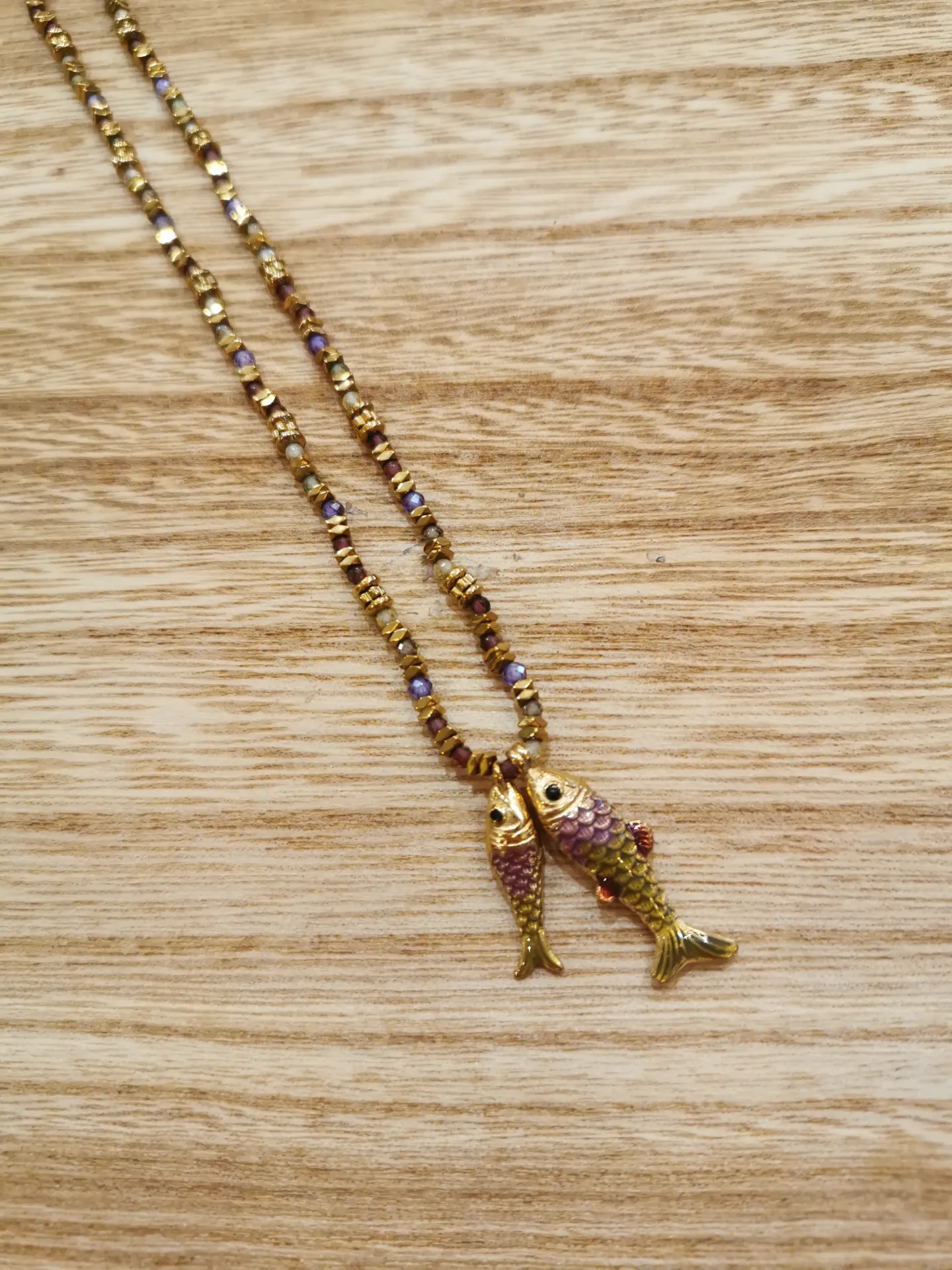 COLLIER LILAS FISH