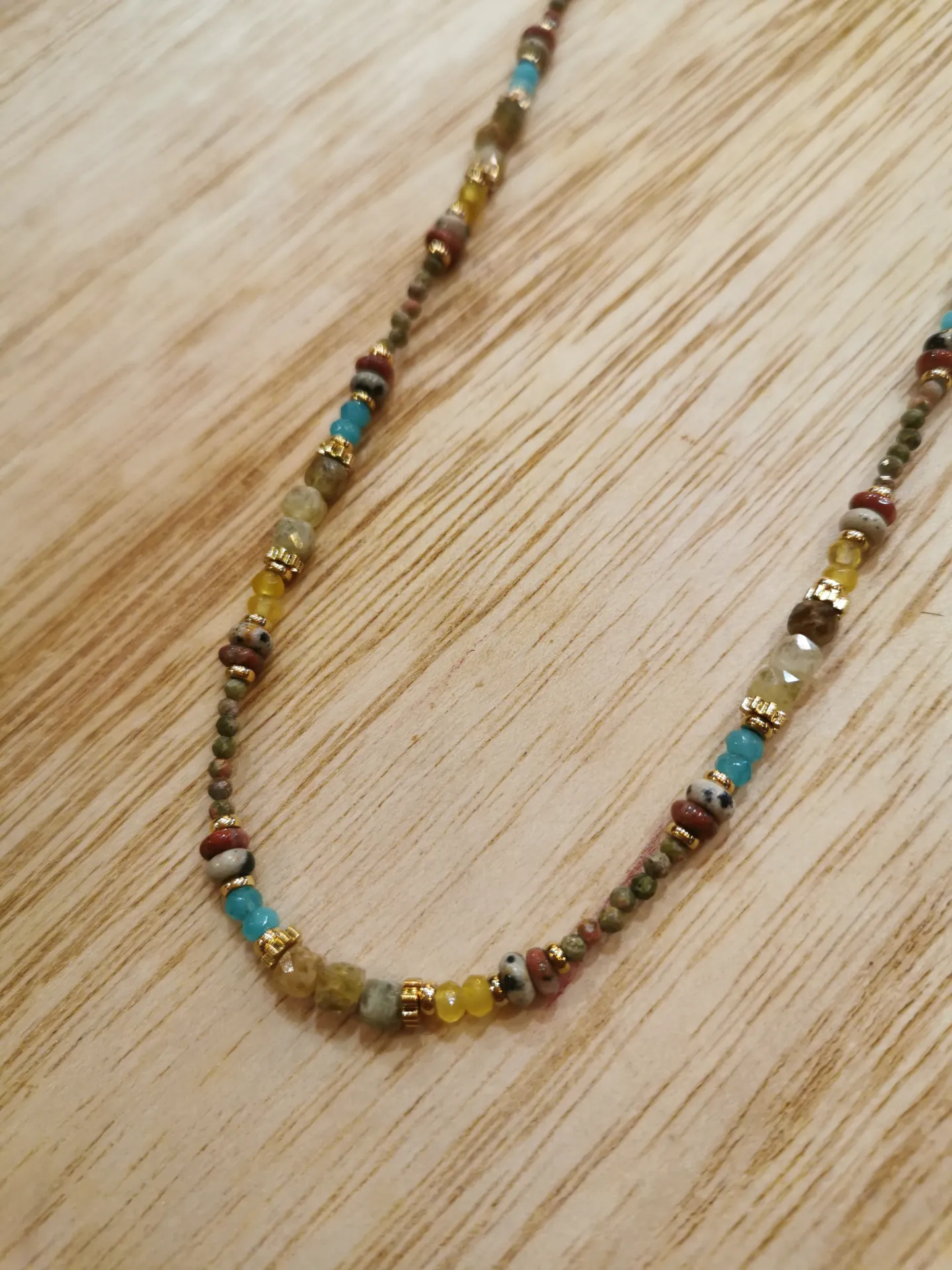 COLLIER COSTA