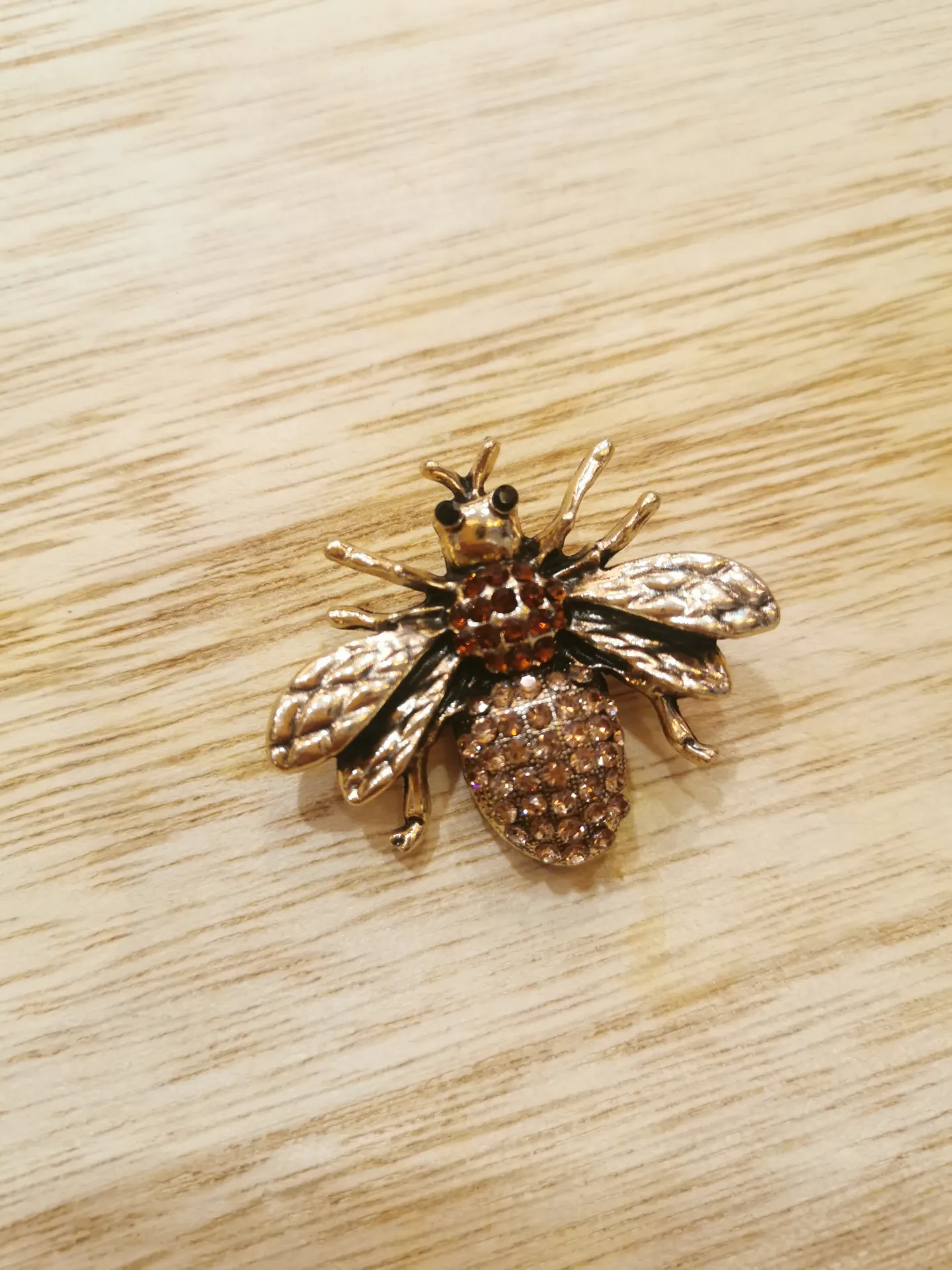 BROCHE MOSCA CUIVRE
