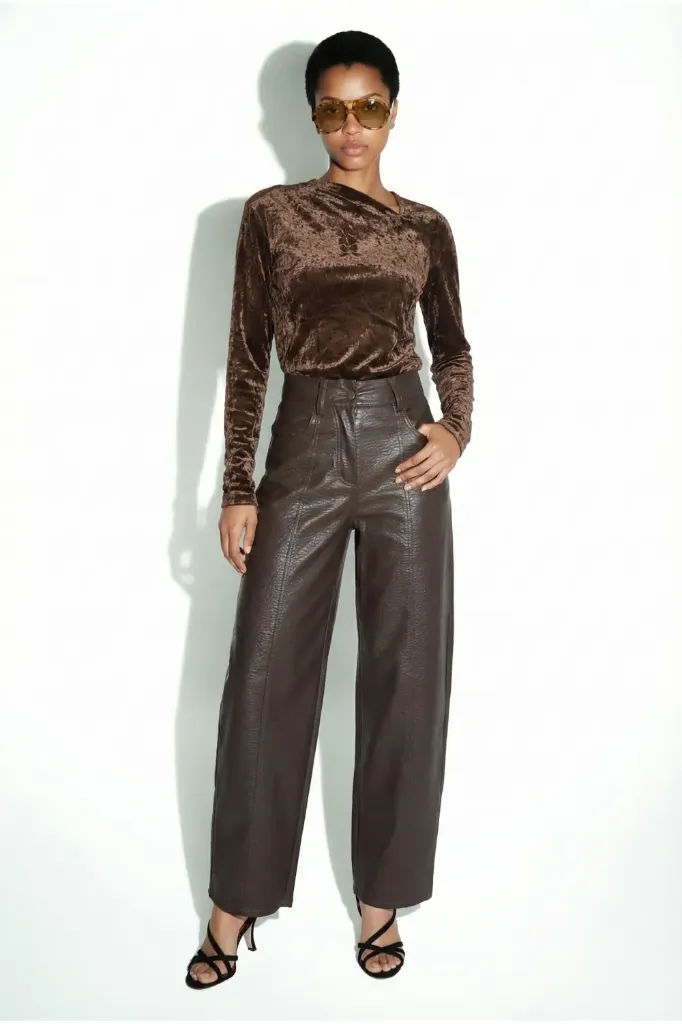 PANTALON RAYA SIMILI CHOCO