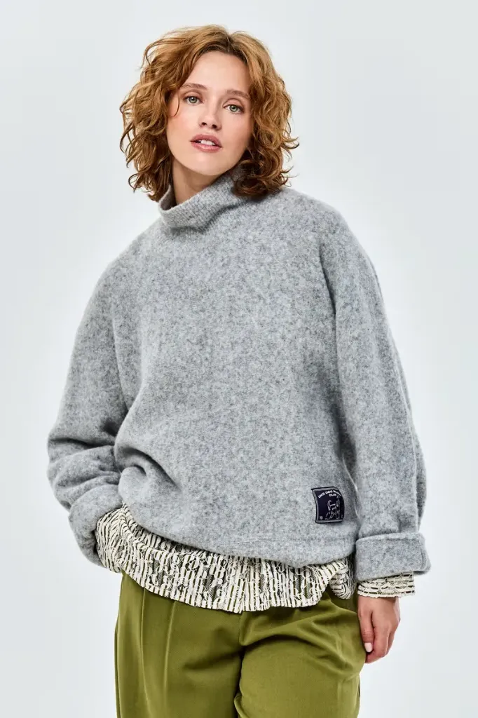 PULL POEZIA