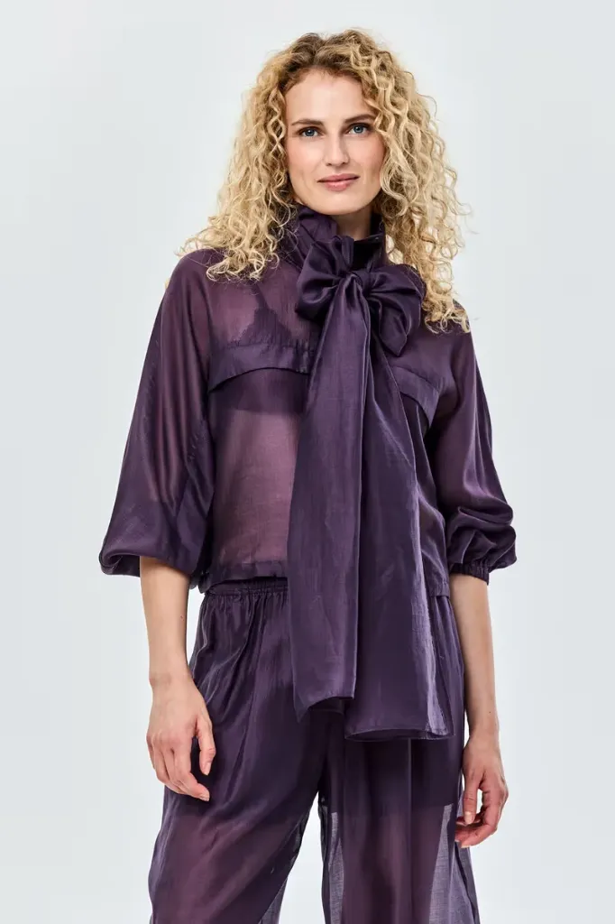BLOUSE SILKY
