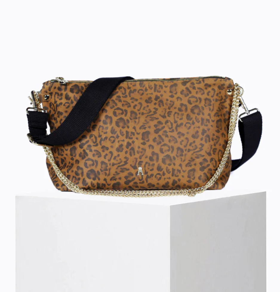 SAC LEO MALLOW