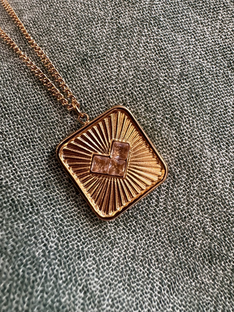 COLLIER COEUR