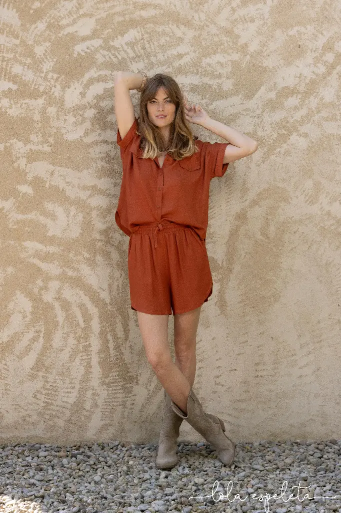 SHORT TERRACOTTA