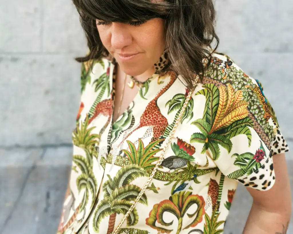 BLOUSE  JUNGLE VERTE/BRUNE 