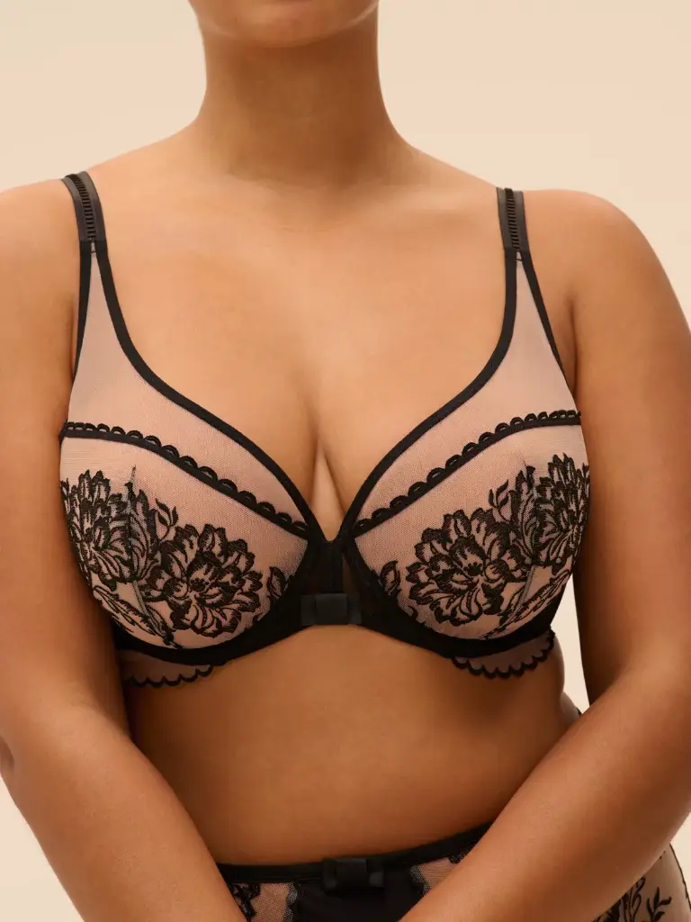 SOUTIEN GORGE ROMANCE