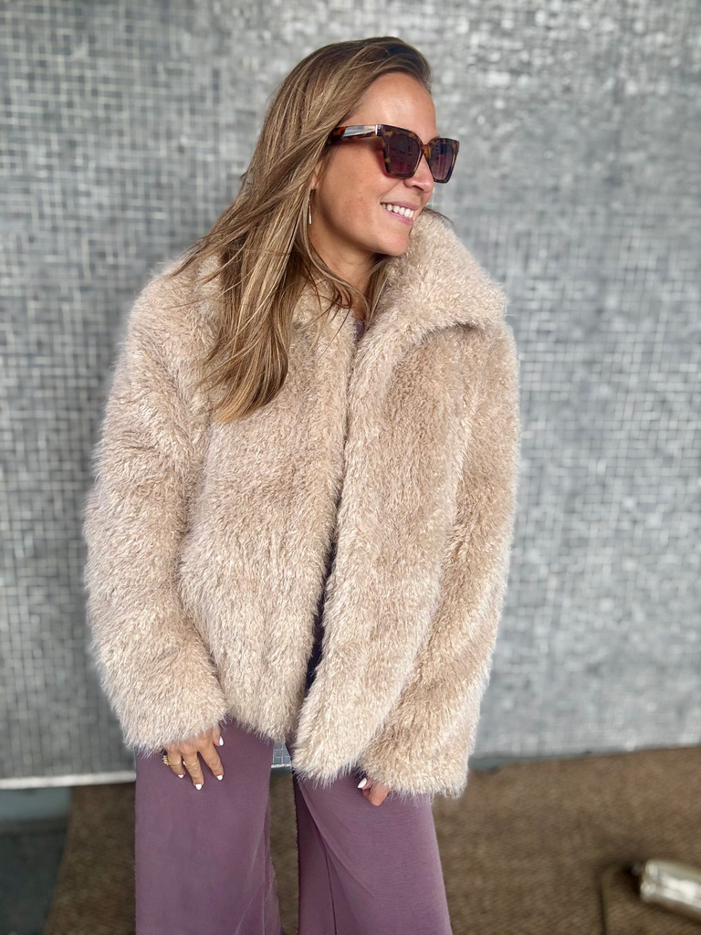 VESTE BEIGE POILS COURTS