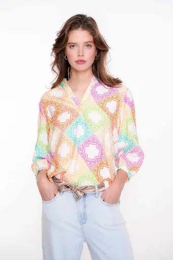 BLOUSE MULTI CARRE 