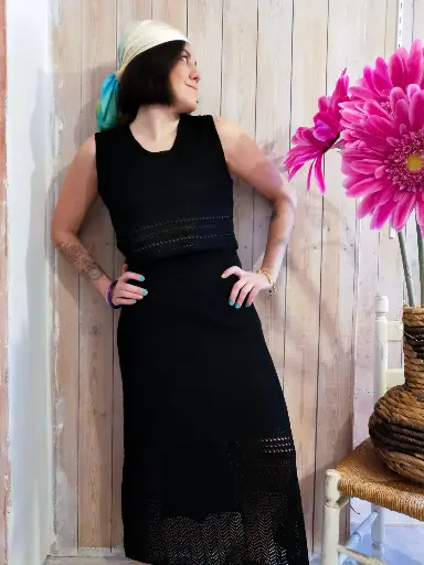 JUPE NOIRE CROCHET 