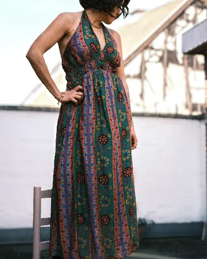 ROBE DOS NU