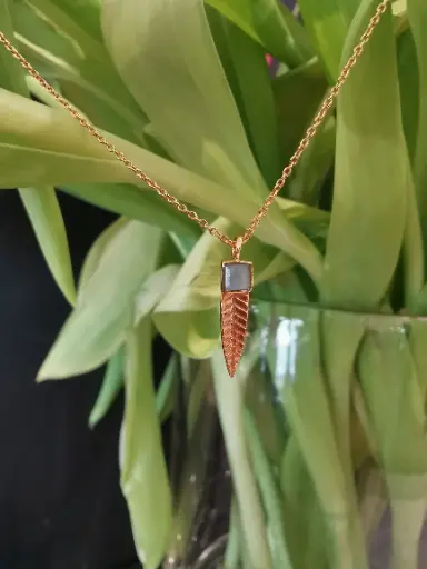 [3639-GB-5] COLLIER LEAFWING AMAZONITE