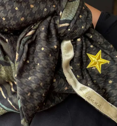 [MINISHA ETRETAT] FOULARD MINISHA ETRETAT